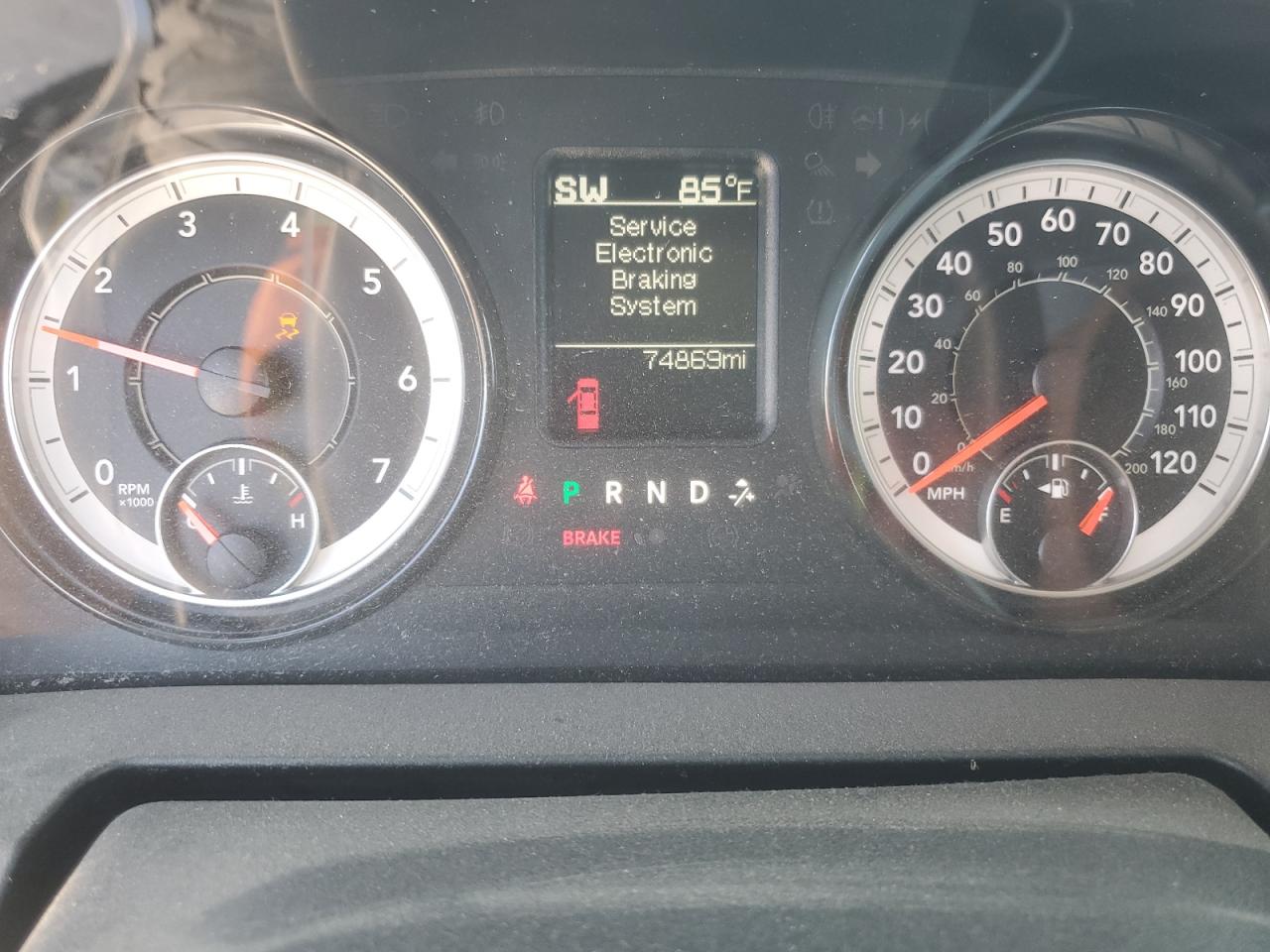 2021 RAM 1500 - Image 9