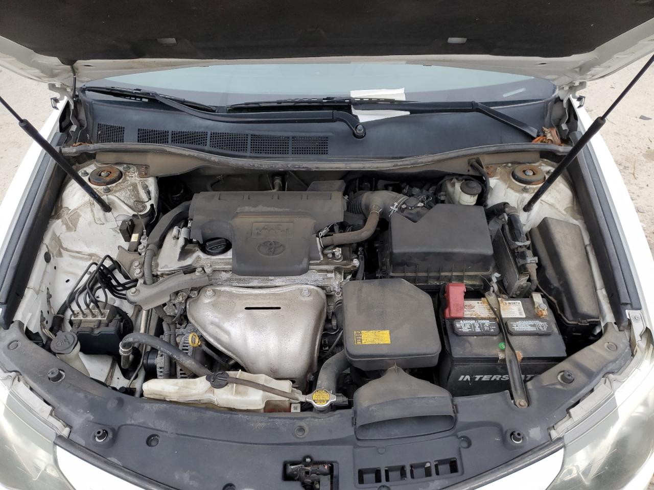 2013 Toyota Camry - Image 11