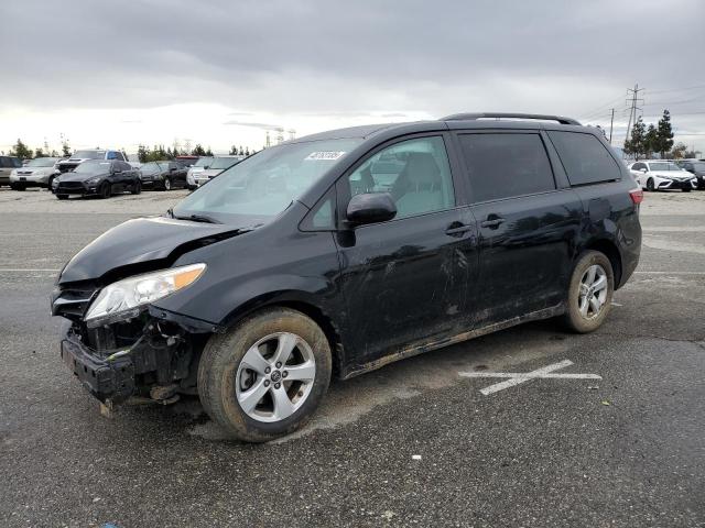 2018 Toyota Sienna Le