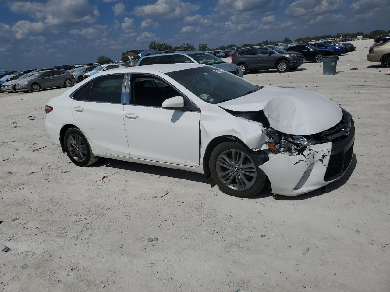 2017 Toyota Camry - Image 4
