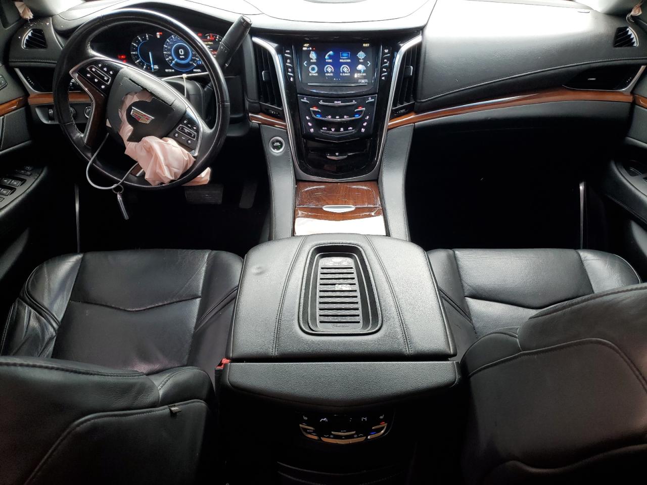 2019 Cadillac Escalade - Image 8
