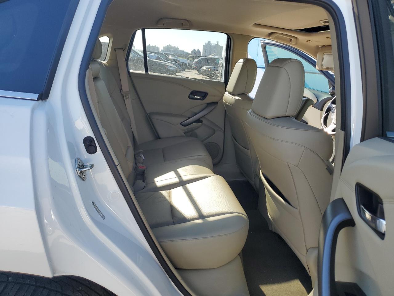 2015 Acura RDX - Image 11