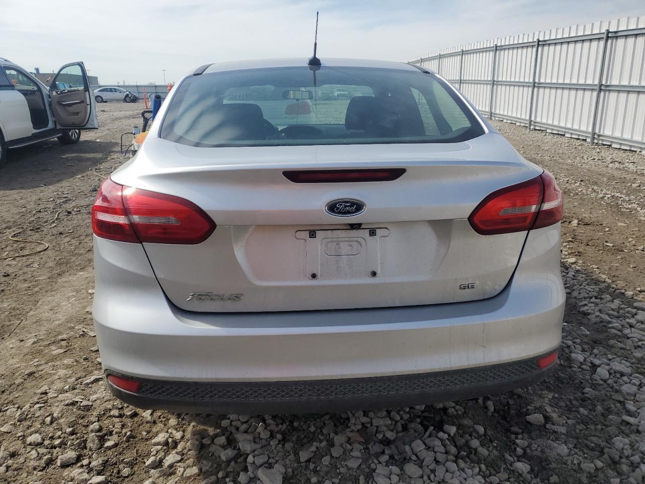 1FADP3F29HL320229 FORD FOCUS 2017