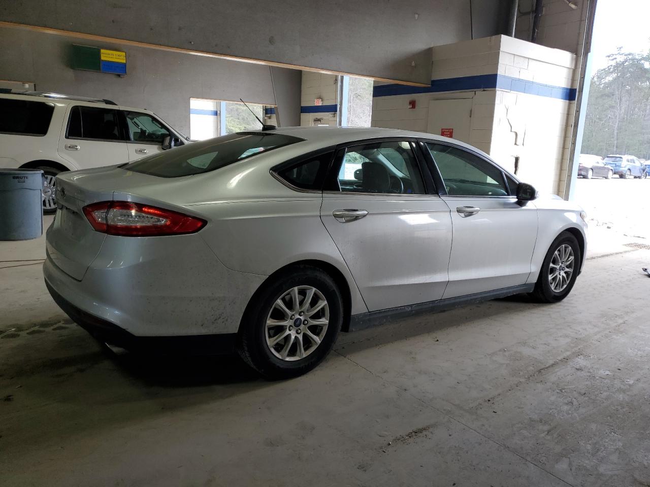 2015 Ford Fusion - Image 3