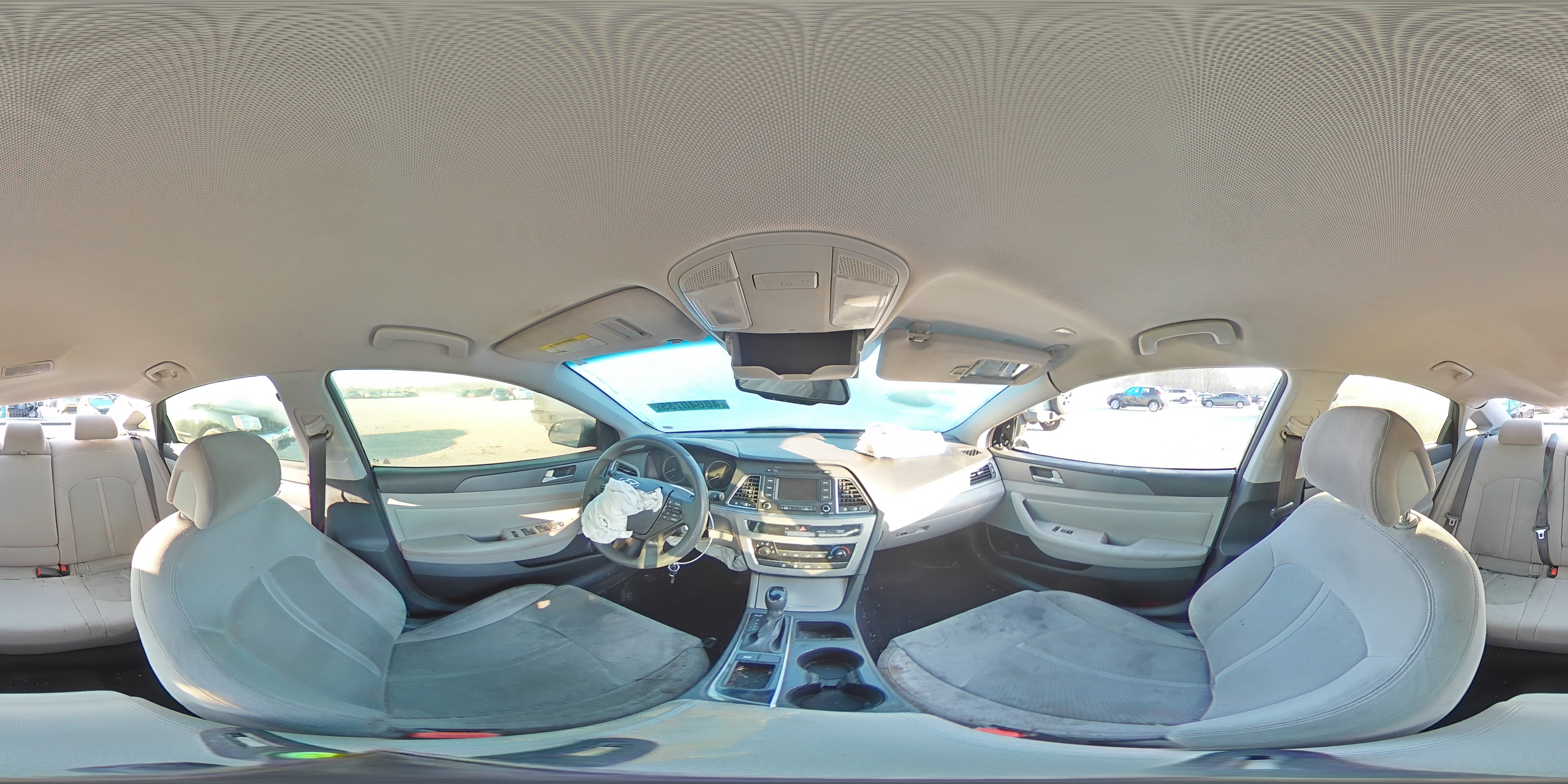 2015 Hyundai Sonata - Image 12