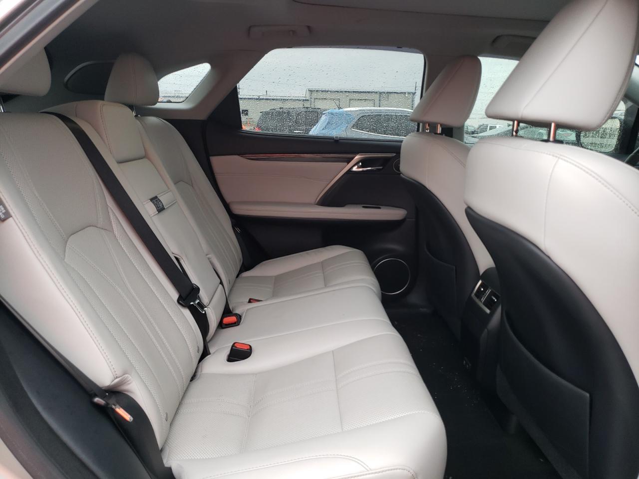 2020 Lexus RX - Image 11