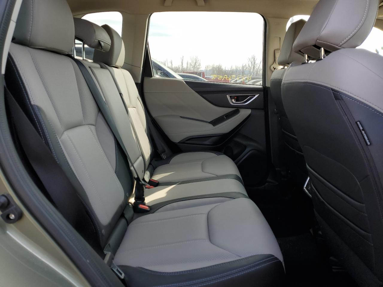 2021 Subaru Forester - Image 11