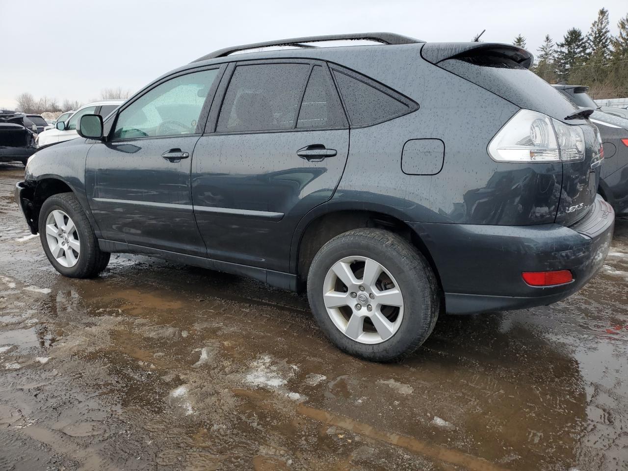 2005 Lexus RX - Image 2