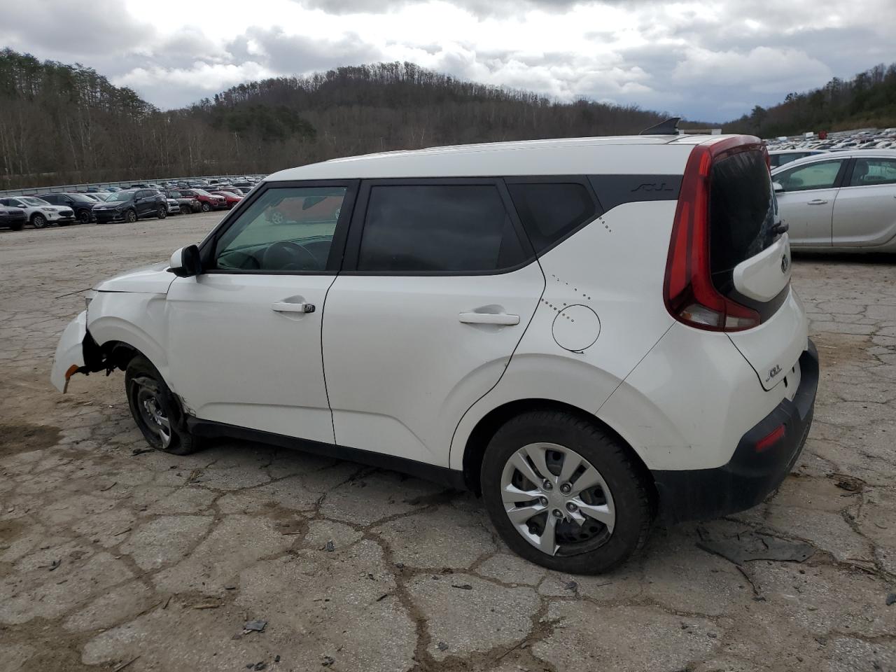 2020 Kia Soul - Image 2