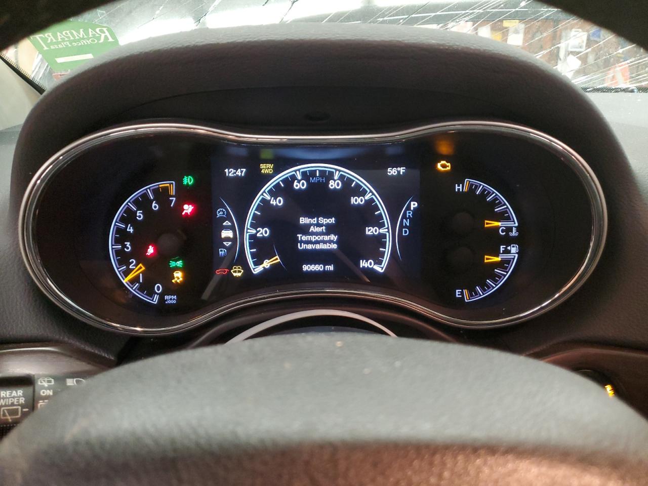 2018 Jeep Grand Cherokee - Image 9