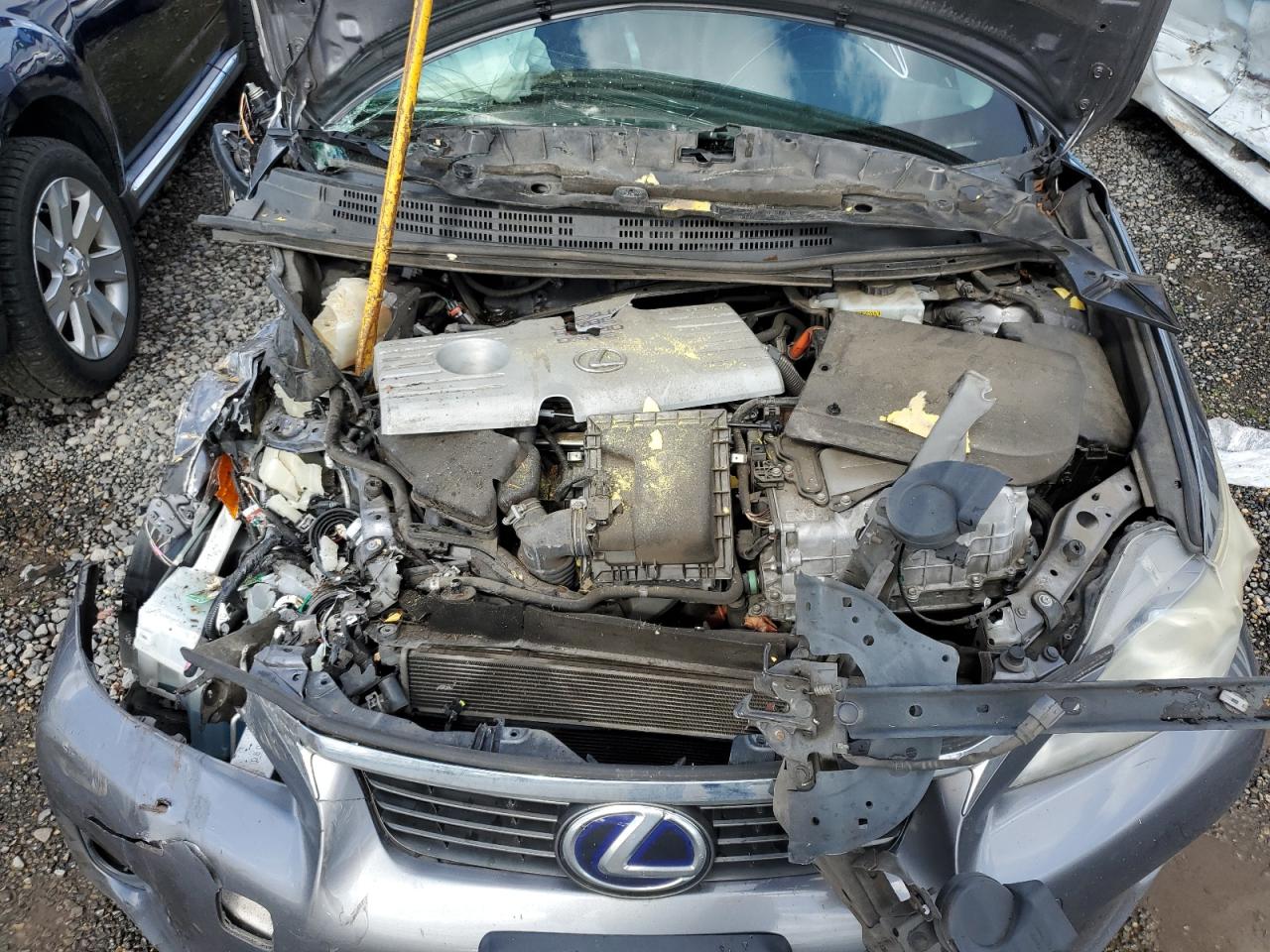 2012 Lexus CT - Image 13
