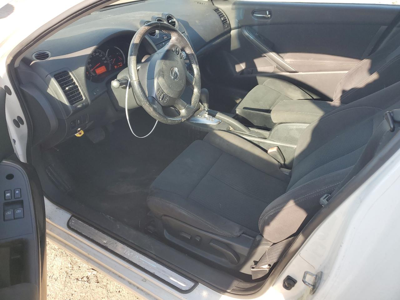2012 Nissan Altima - Image 8