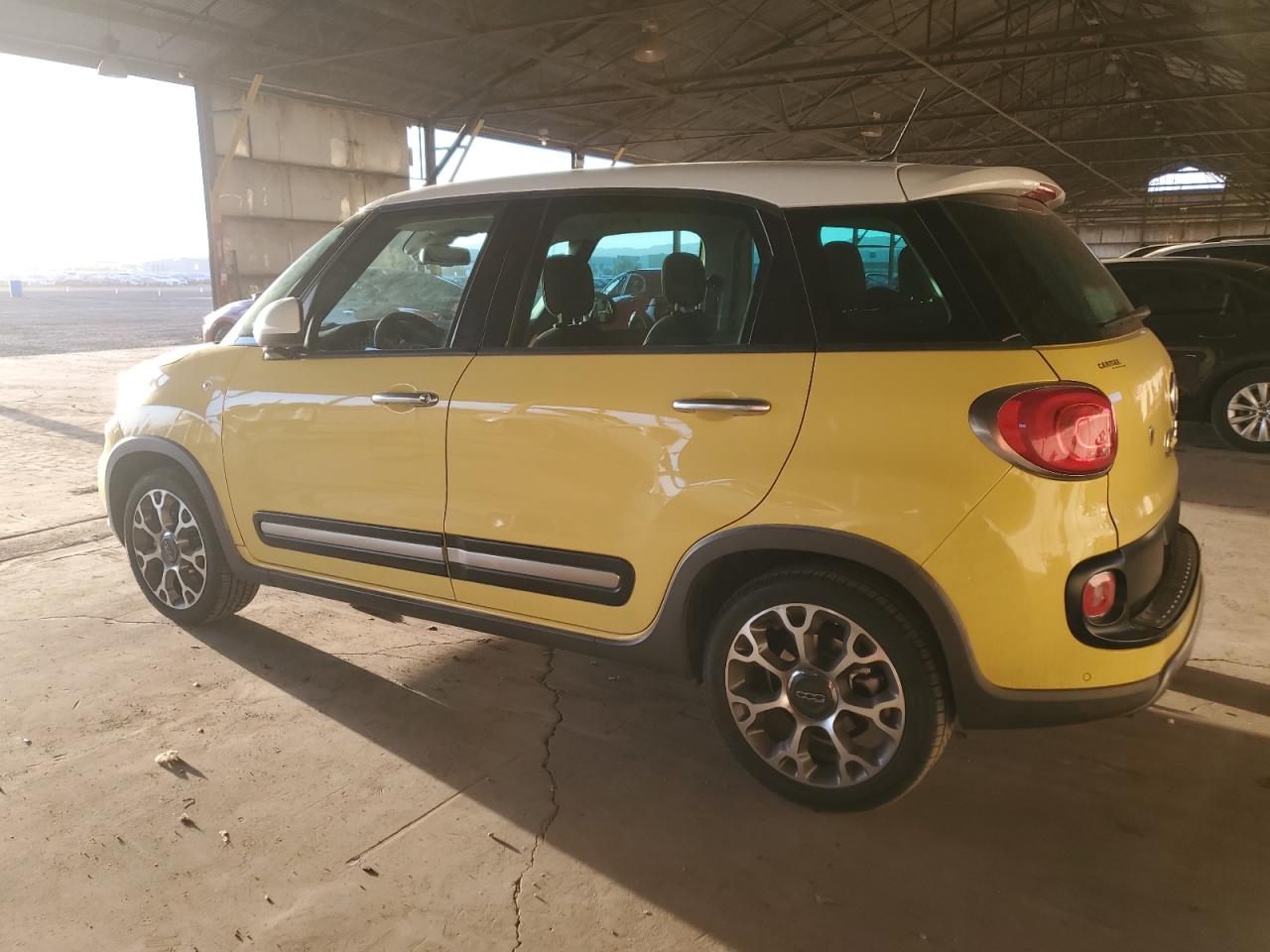 2014 Fiat 500 - Image 2