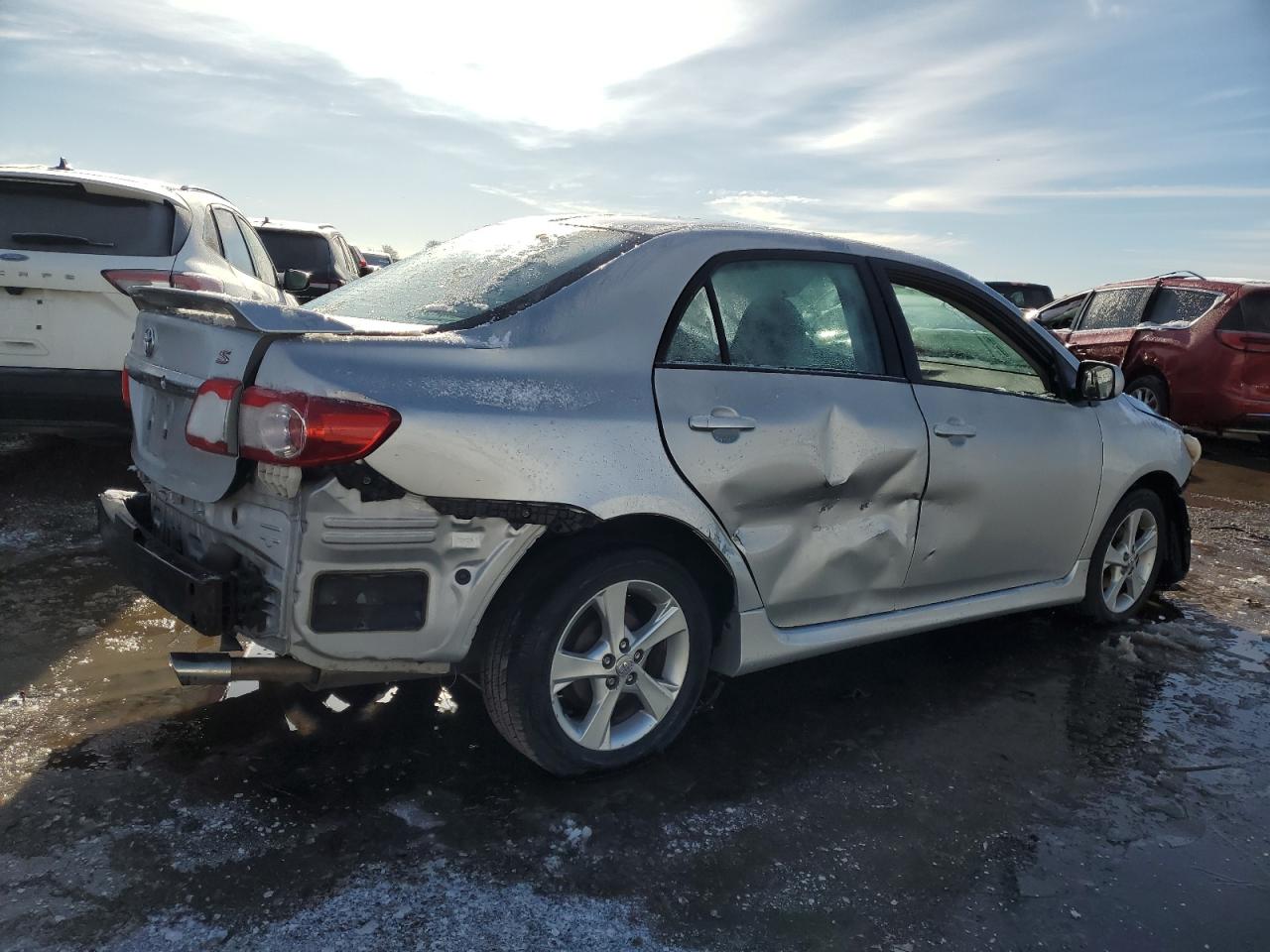 2011 Toyota Corolla - Image 3