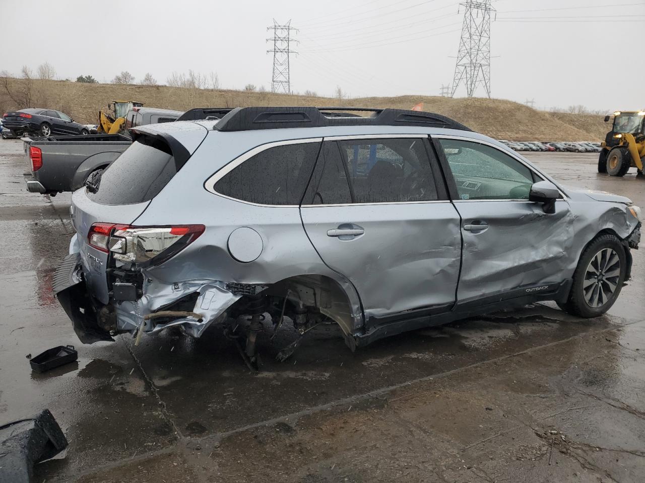 2015 Subaru Outback - Image 3