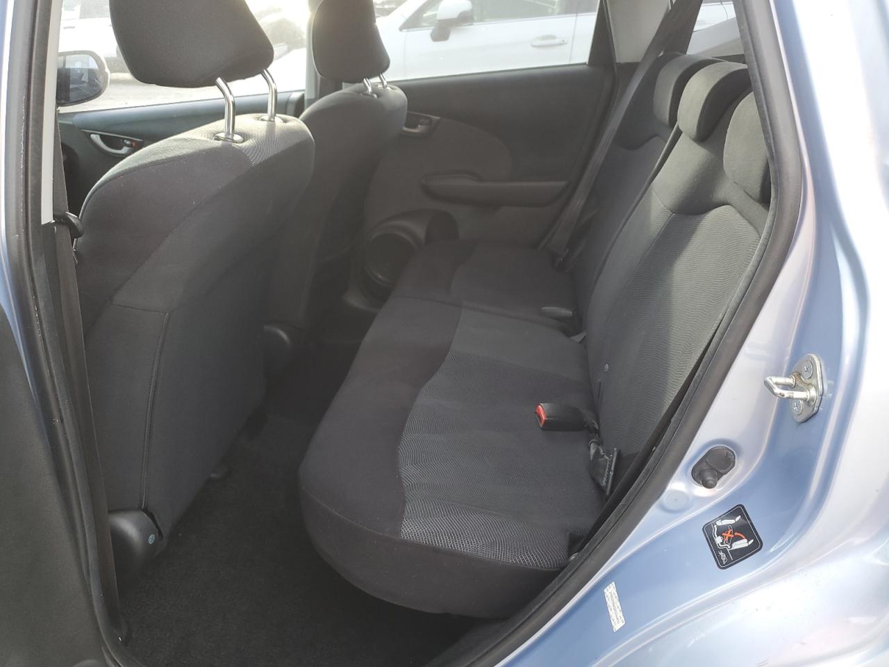 2009 Honda Fit - Image 10