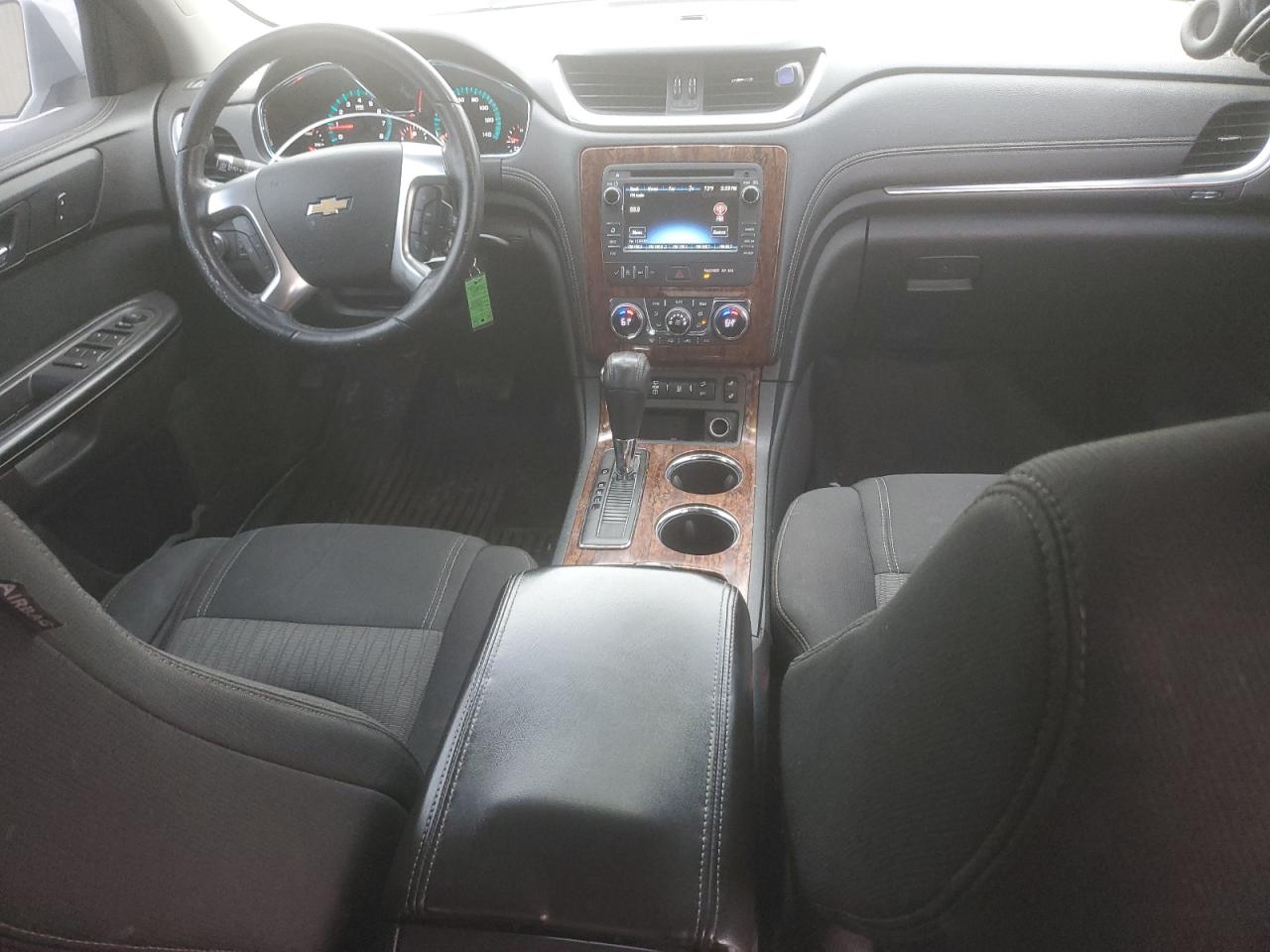 2014 Chevrolet Traverse - Image 8
