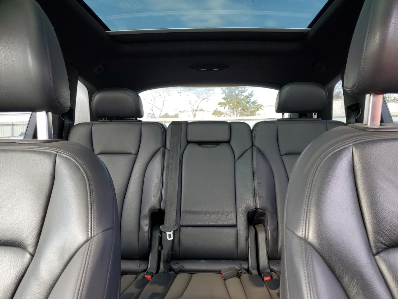 2017 Audi Q7 Premium Plus VIN: WA1LAAF70HD005704 Lot: 50722805