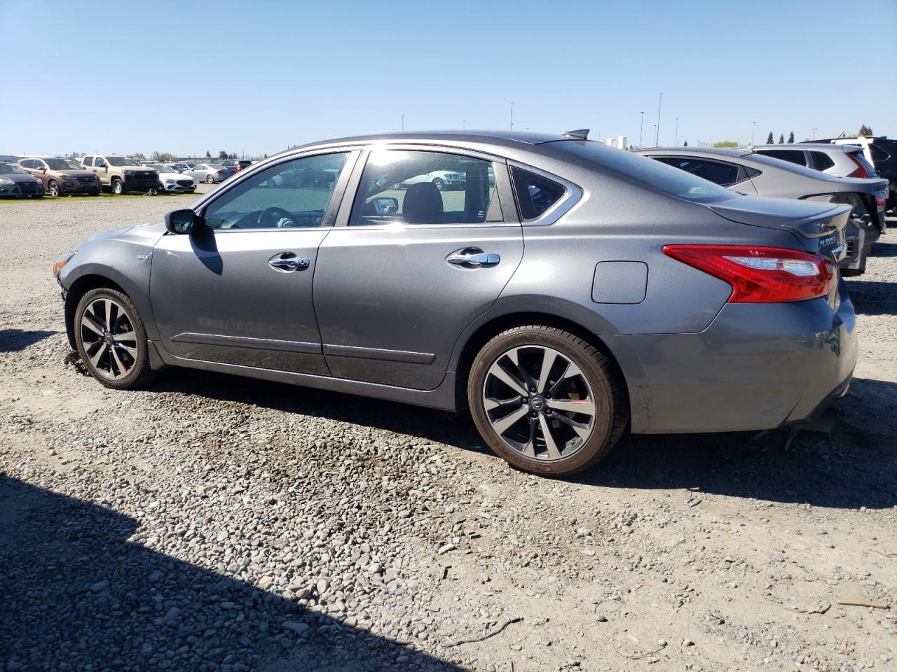 1N4AL3AP7GN380496 NISSAN ALTIMA 2016