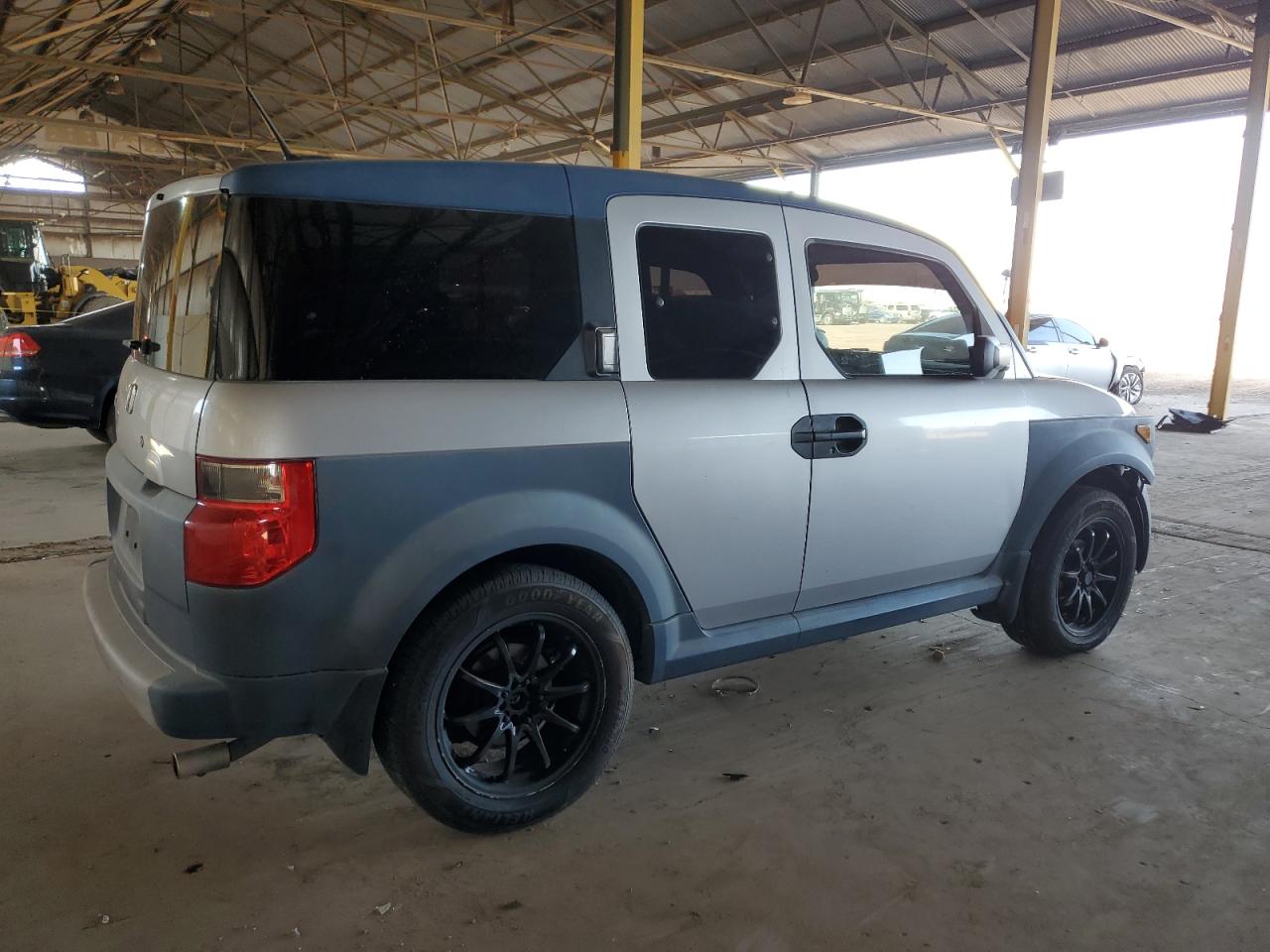 2005 Honda Element - Image 3