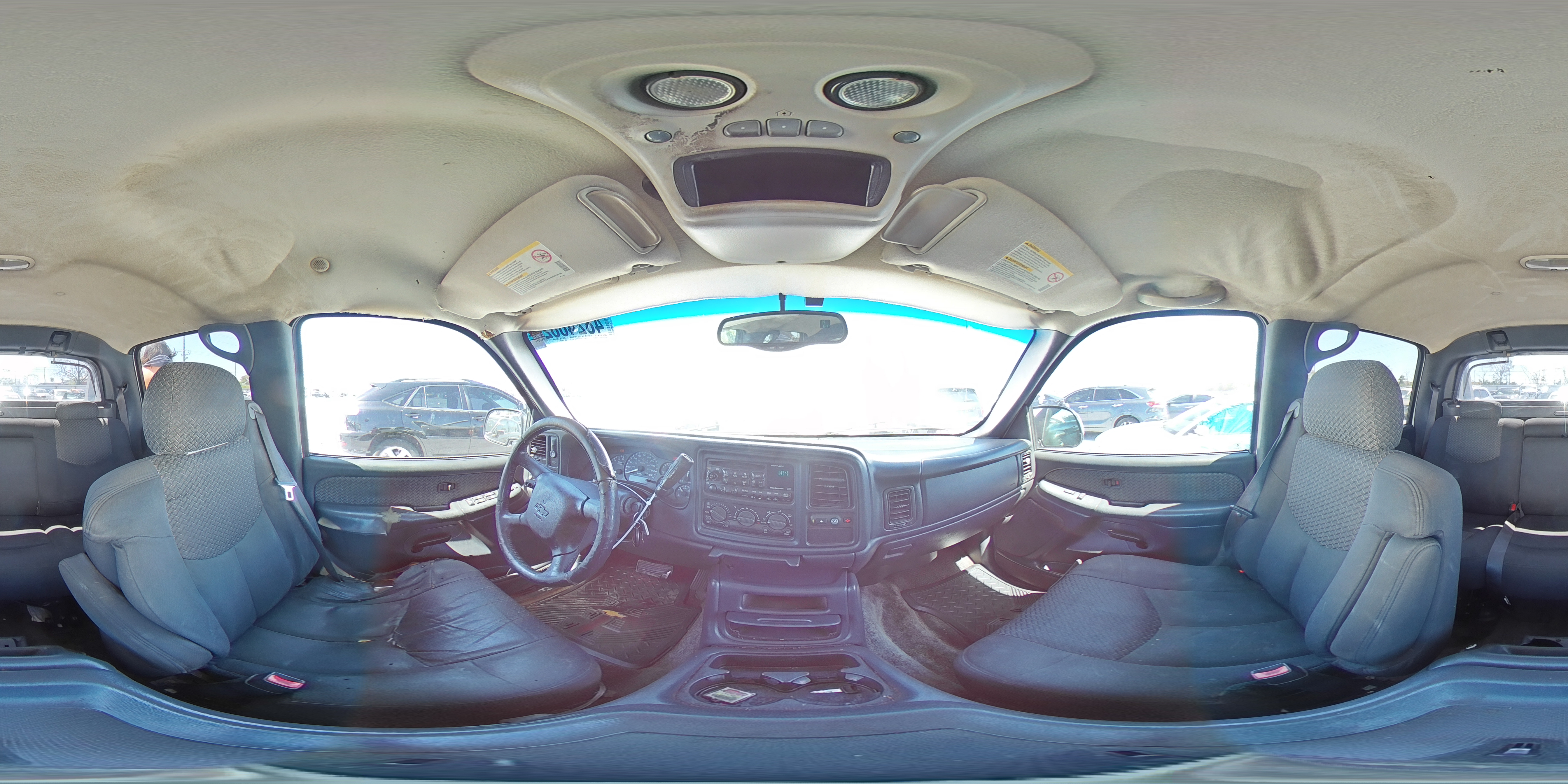 2002 Chevrolet Avalanche - Image 13