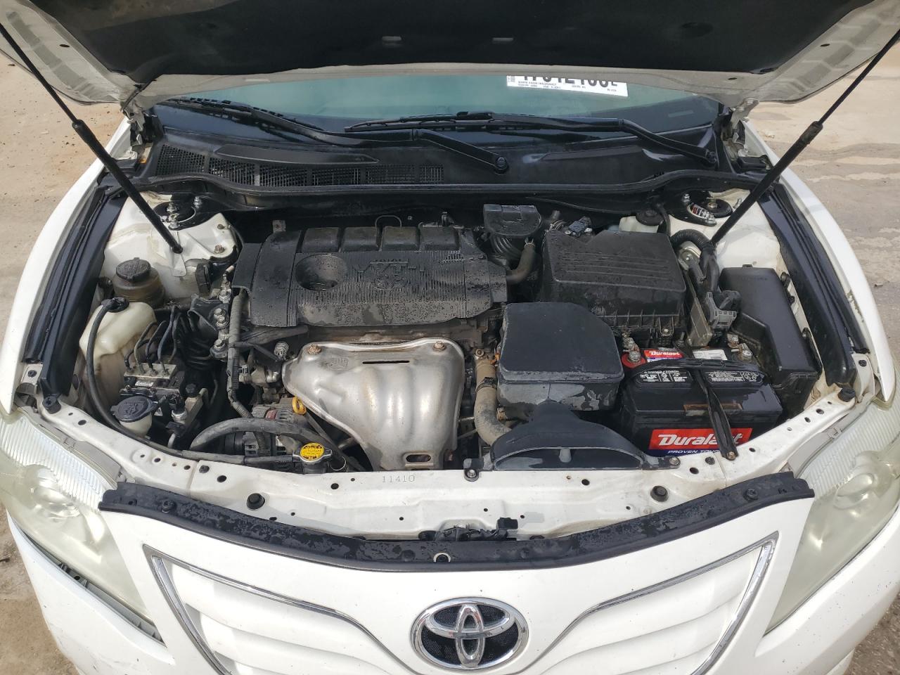 2011 Toyota Camry - Image 11