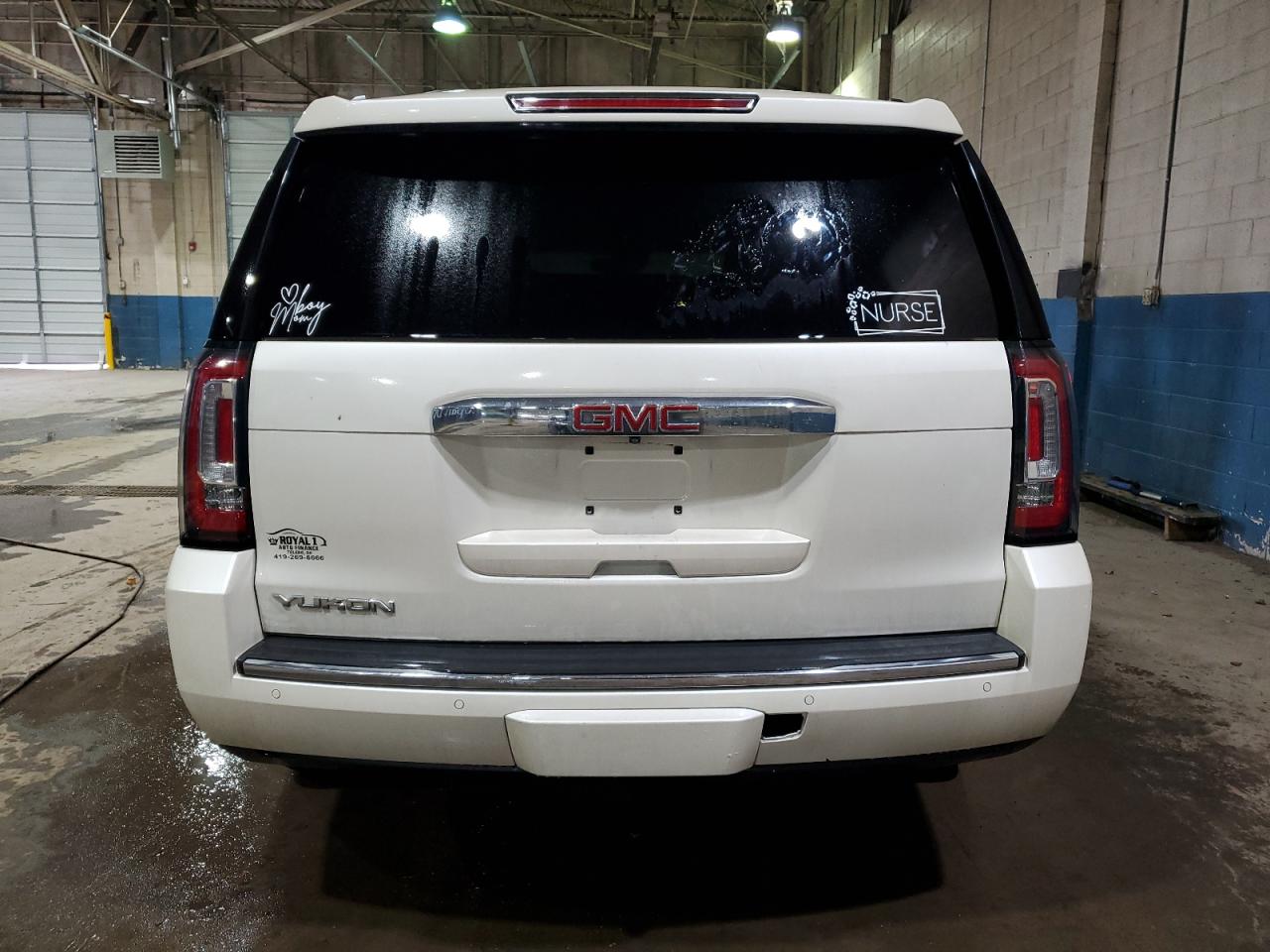 2015 GMC Yukon - Image 6