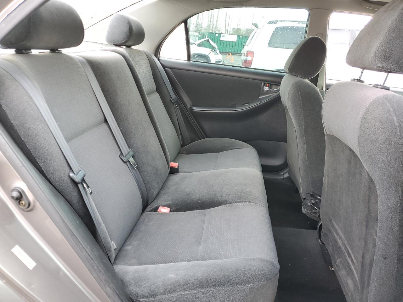 2004 Toyota Corolla - Image 10