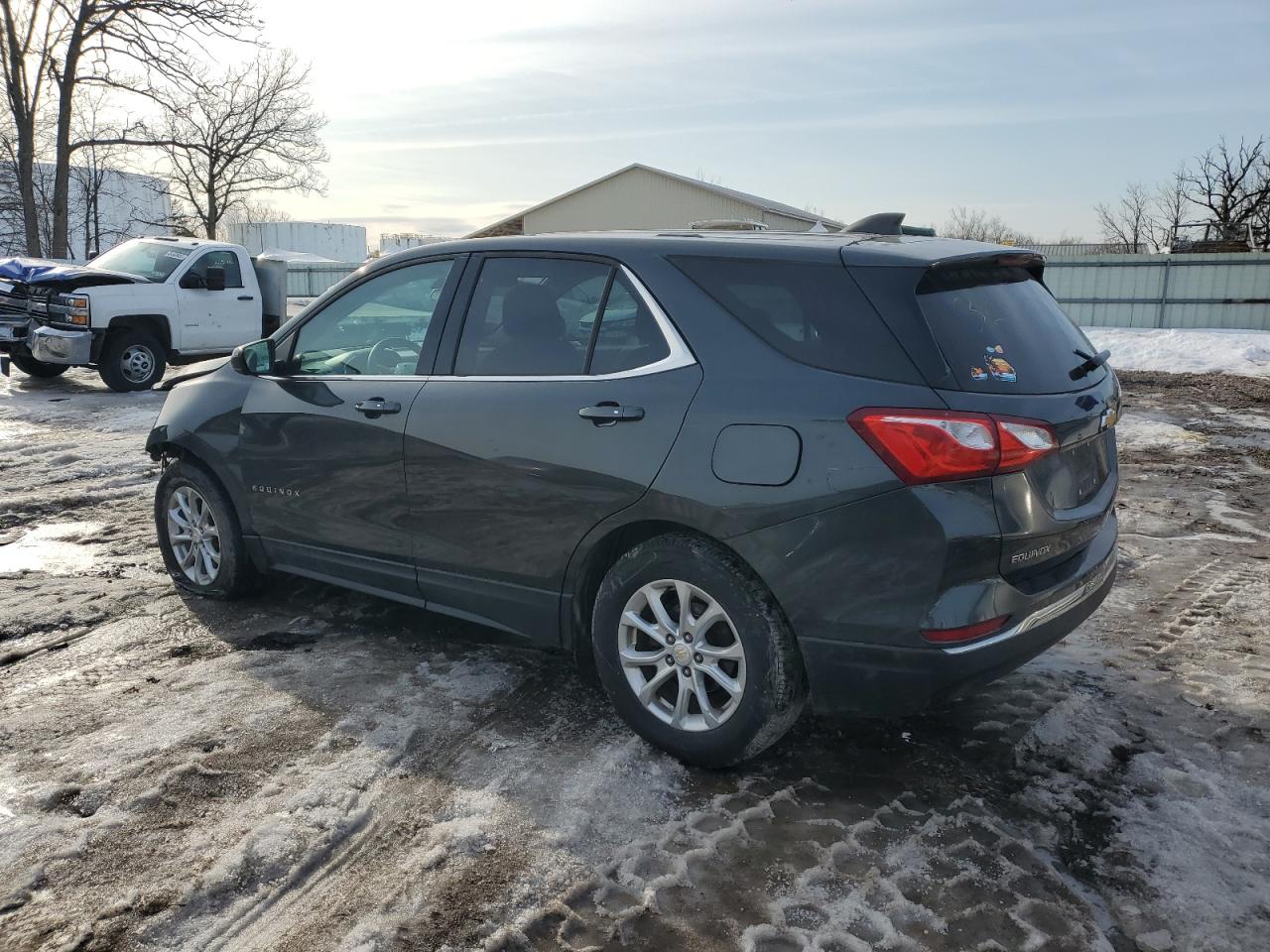 2019 Chevrolet Equinox - Image 2