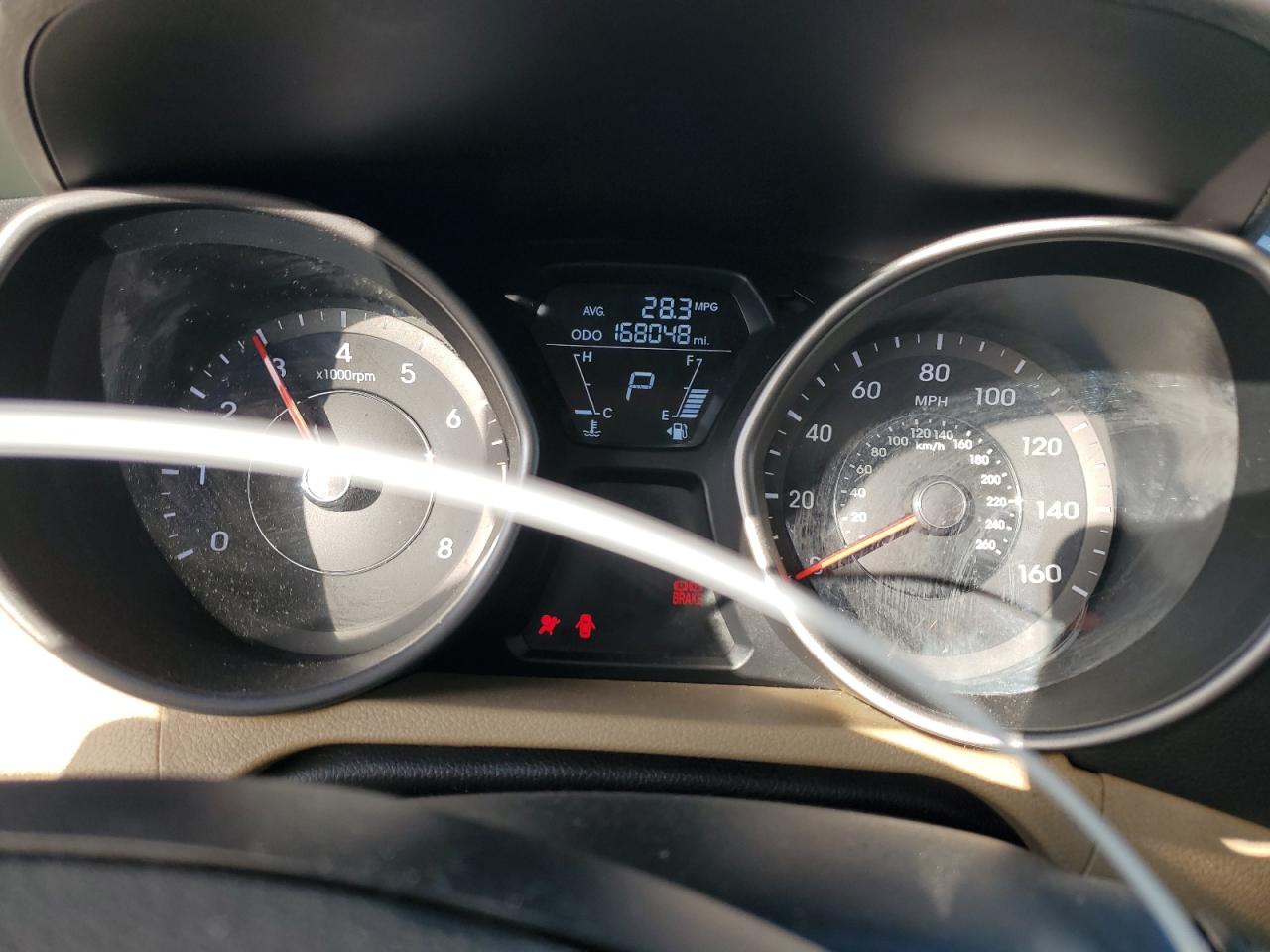 2013 Hyundai Elantra - Image 9