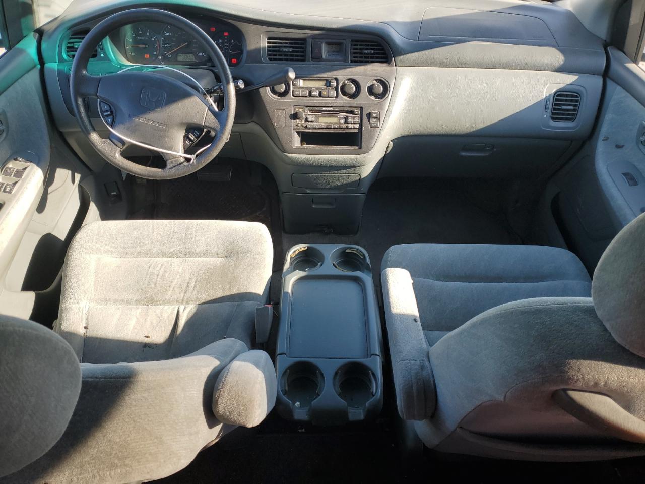 2001 Honda Odyssey - Image 8