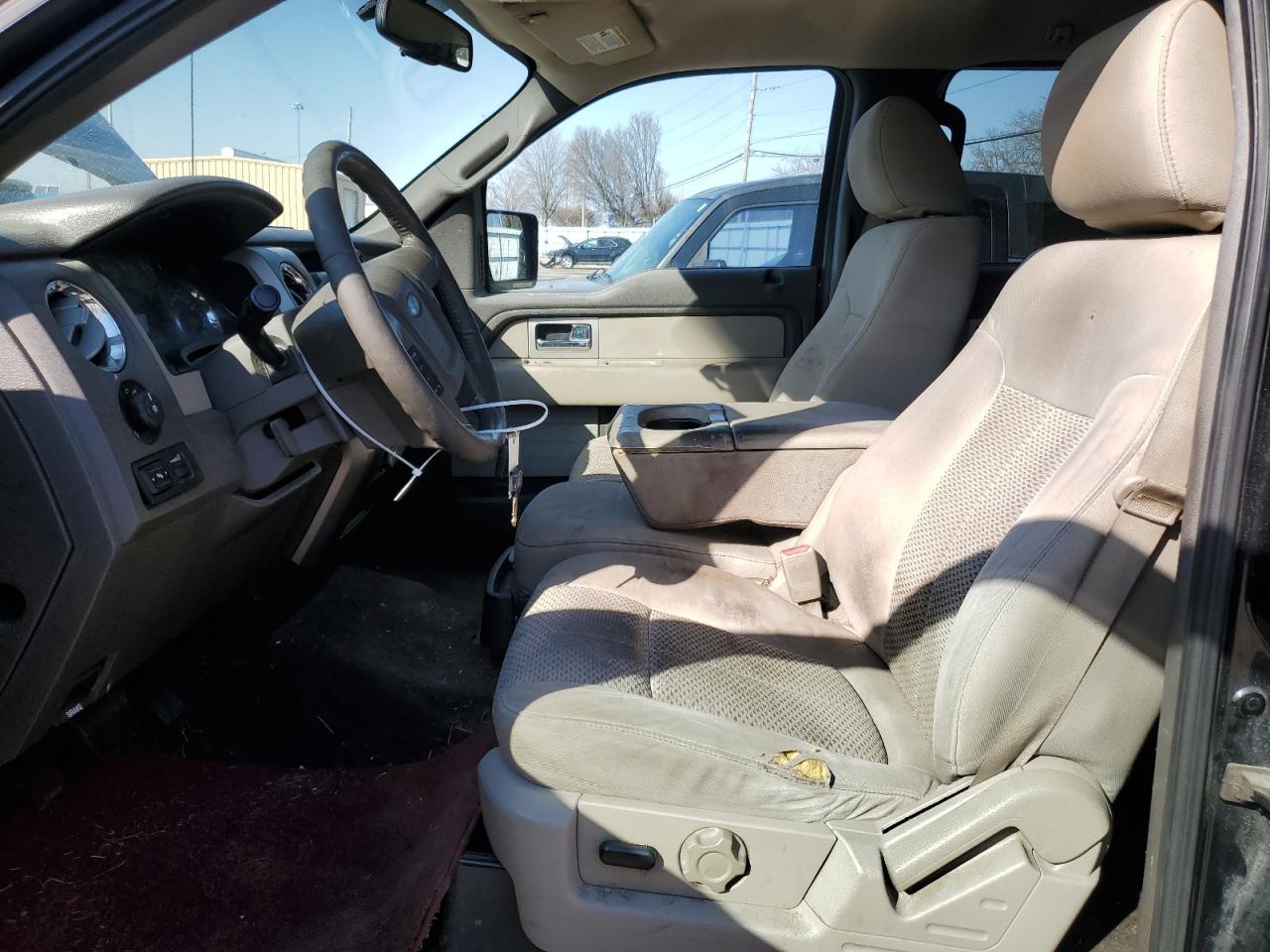 2010 Ford F-150 - Image 7