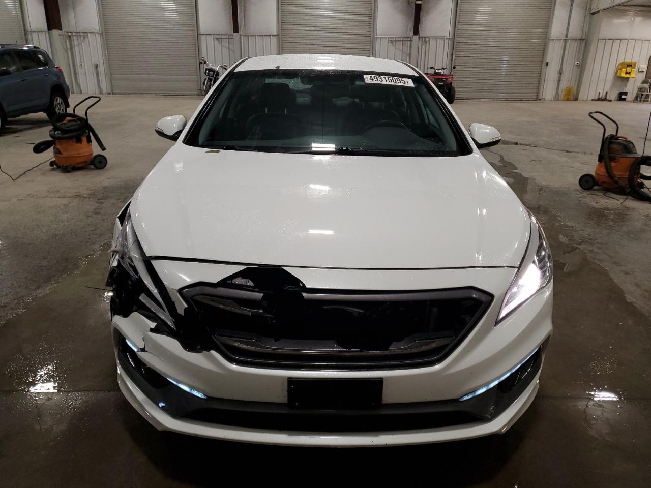 2015 Hyundai Sonata - Image 5