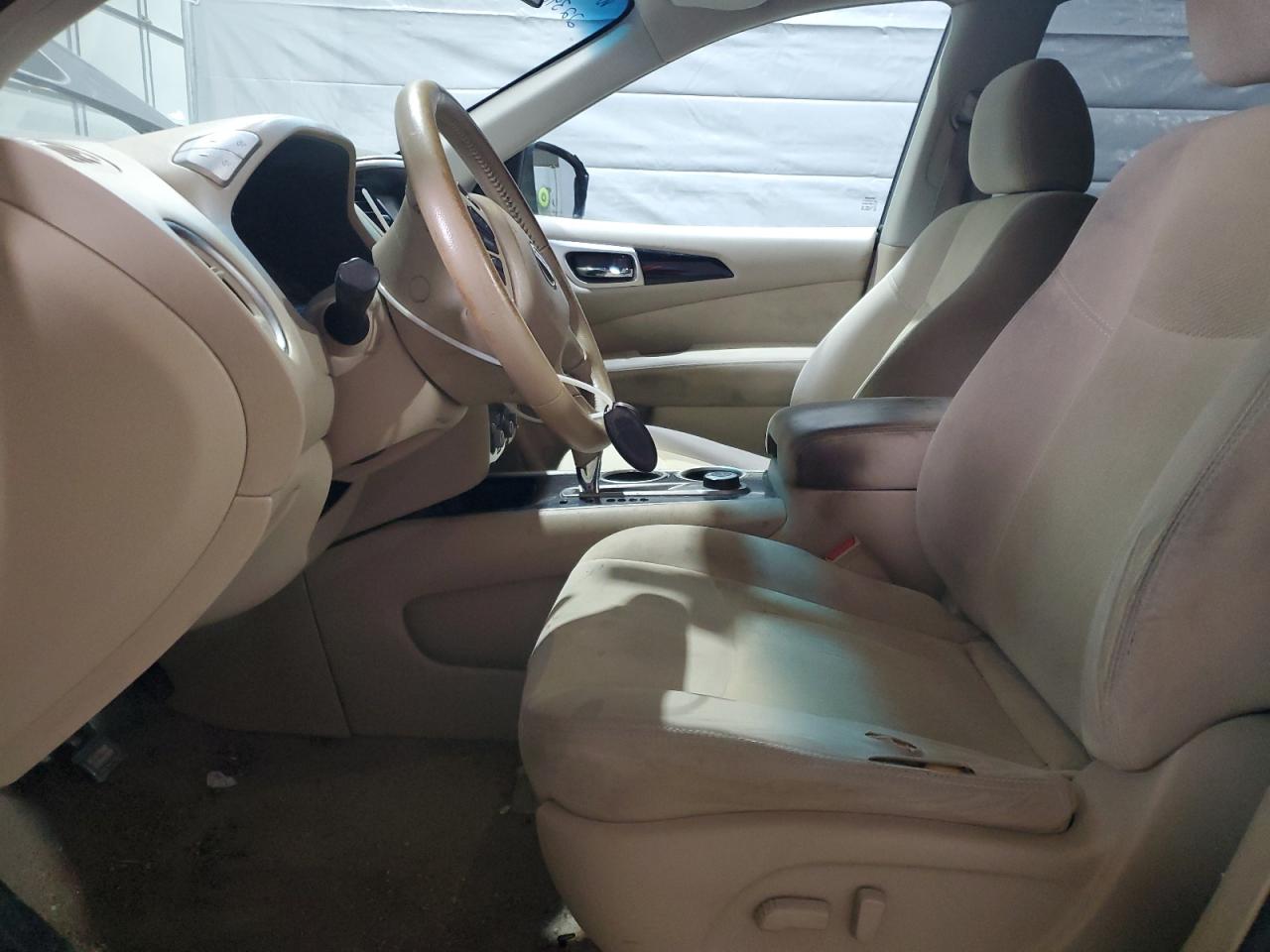 2013 Nissan Pathfinder - Image 7