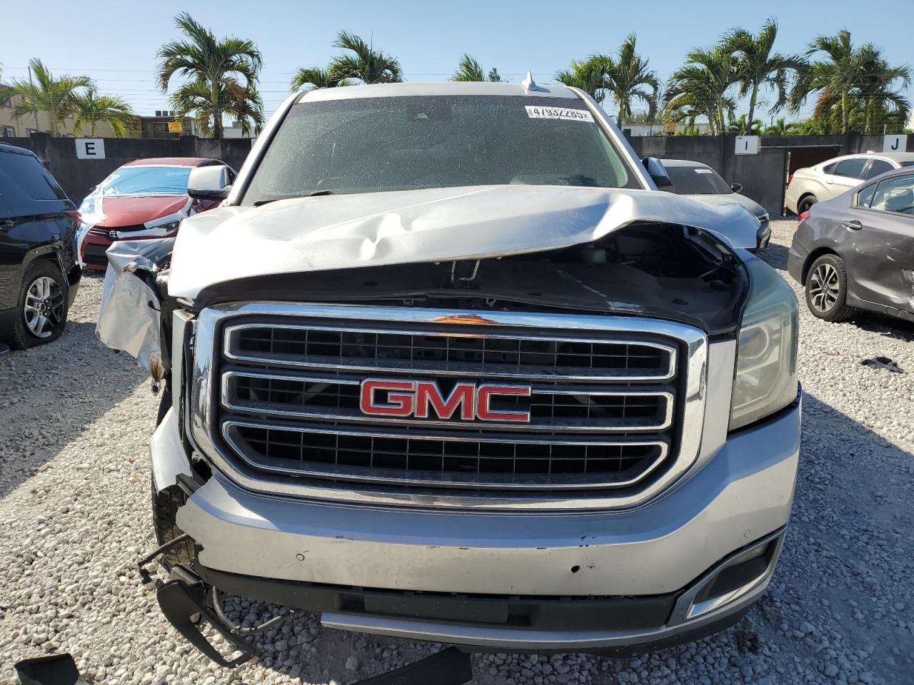 2016 GMC Yukon - Image 5