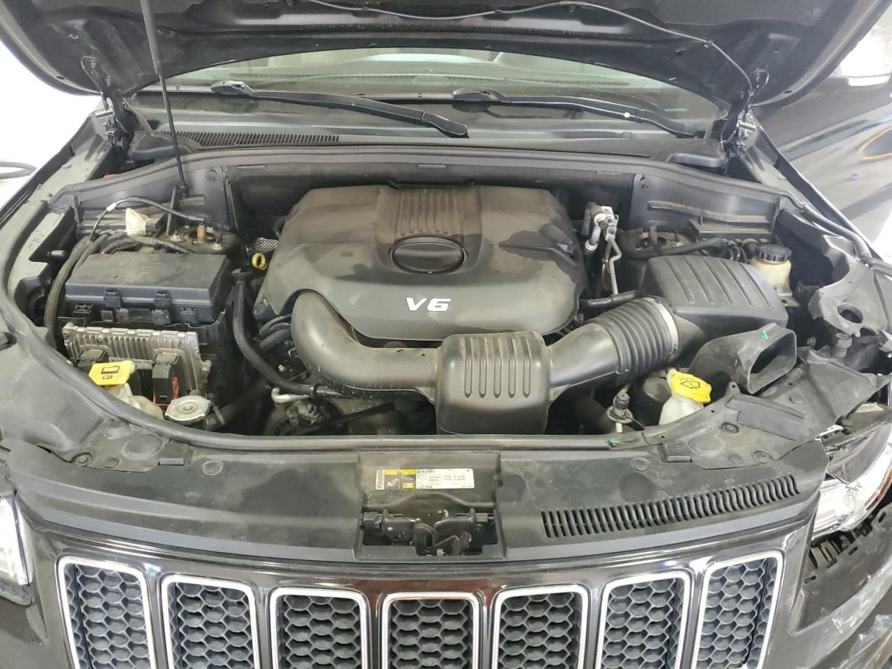 2014 Jeep Grand Cherokee Overland VIN: 1C4RJFCG2EC492651 Lot: 50806845