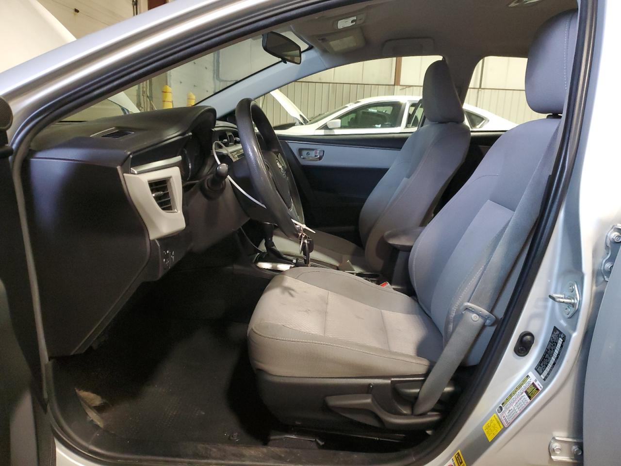 2015 Toyota Corolla L VIN: 2T1BURHE7FC372516 Lot: 48327215