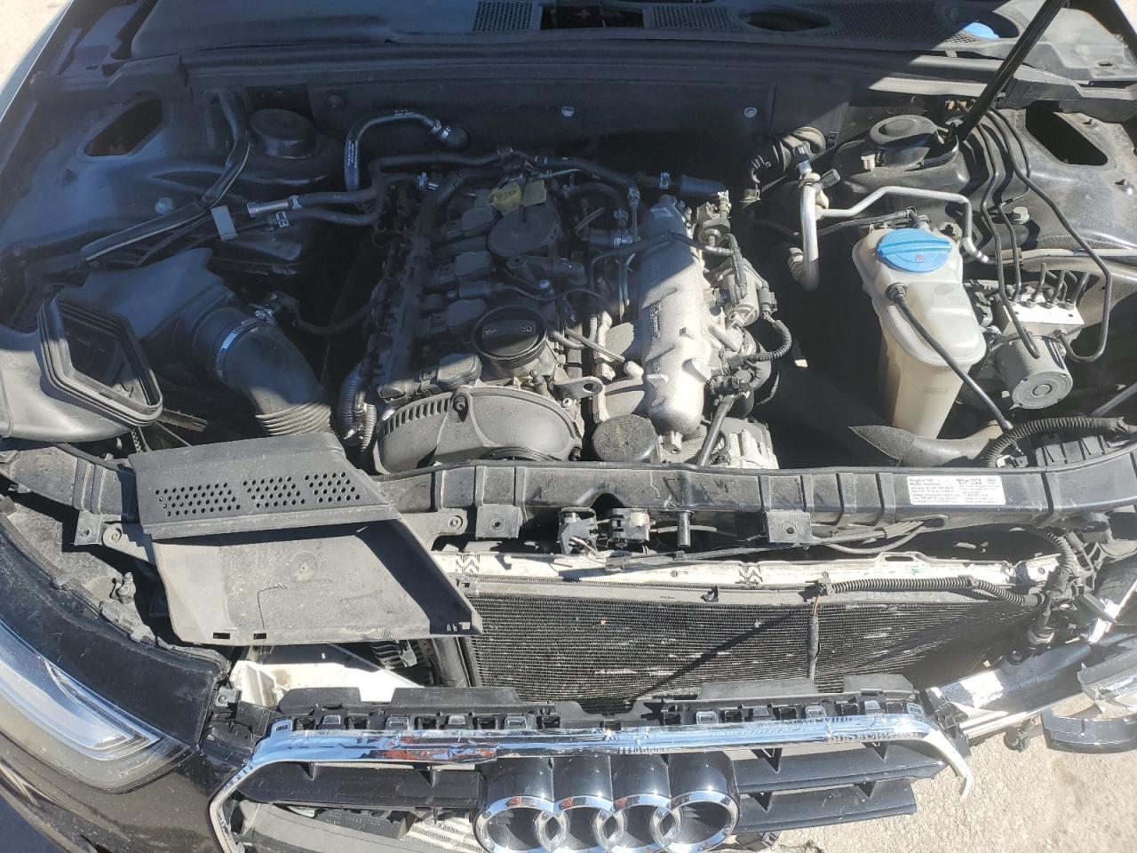 2015 Audi A4 Premium Plus VIN: WAUFFAFL5FN024562 Lot: 48058595