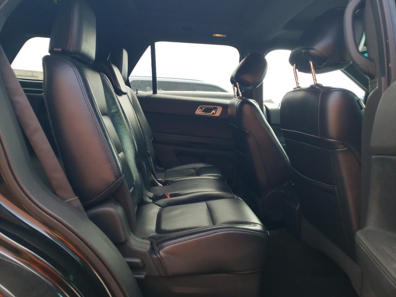 2012 Ford Explorer - Image 11