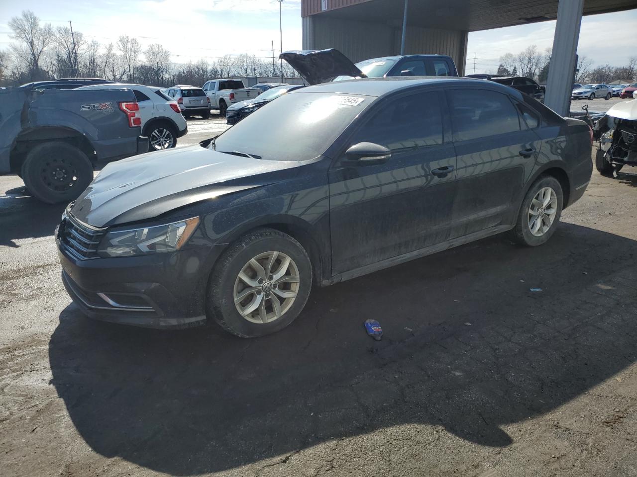 2018 Volkswagen Passat S de vânzare în Fort Wayne, IN - Front End