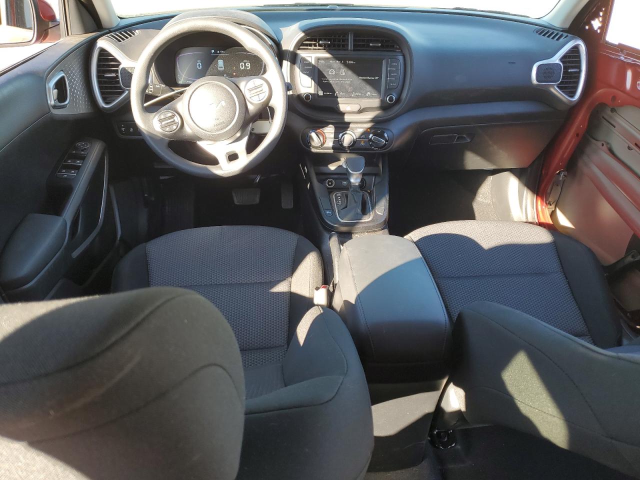 2024 Kia Soul - Image 8