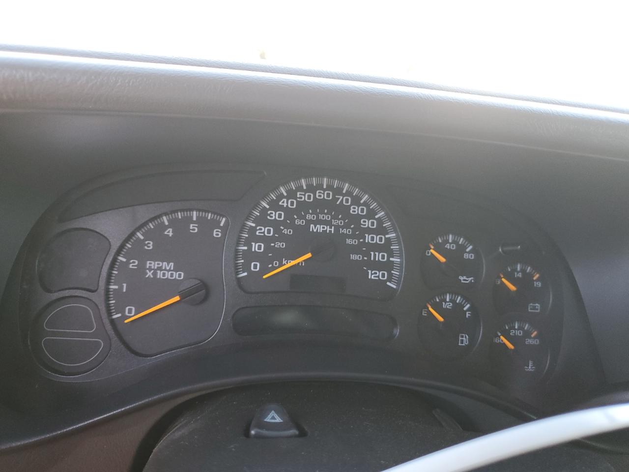 2005 Chevrolet Tahoe - Image 9