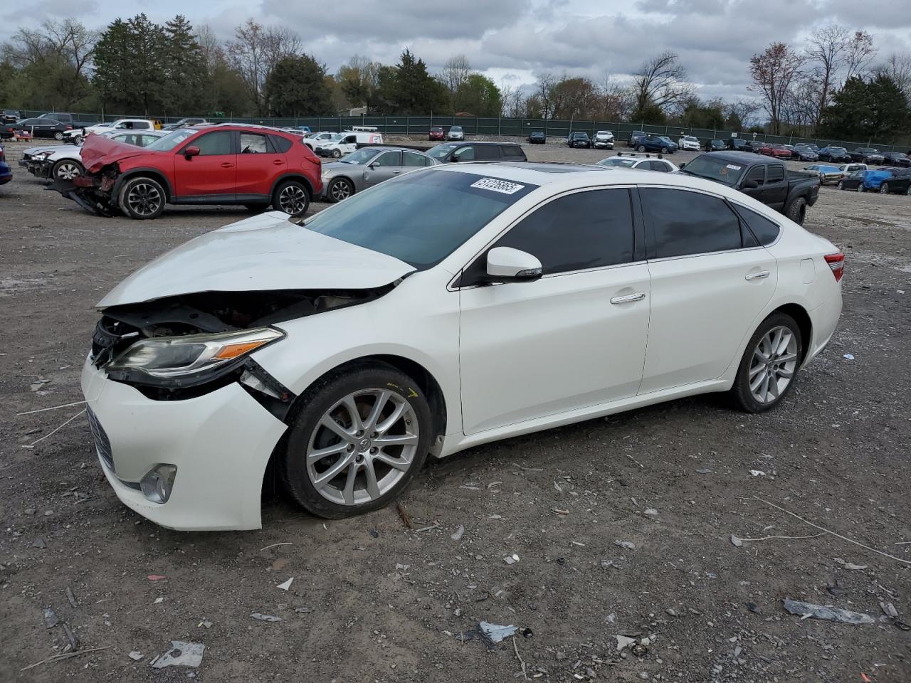 Madisonville, TN에서 판매 중인 2013 Toyota Avalon Base - Front End