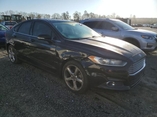 Sedans FORD FUSION 2015 Czarny