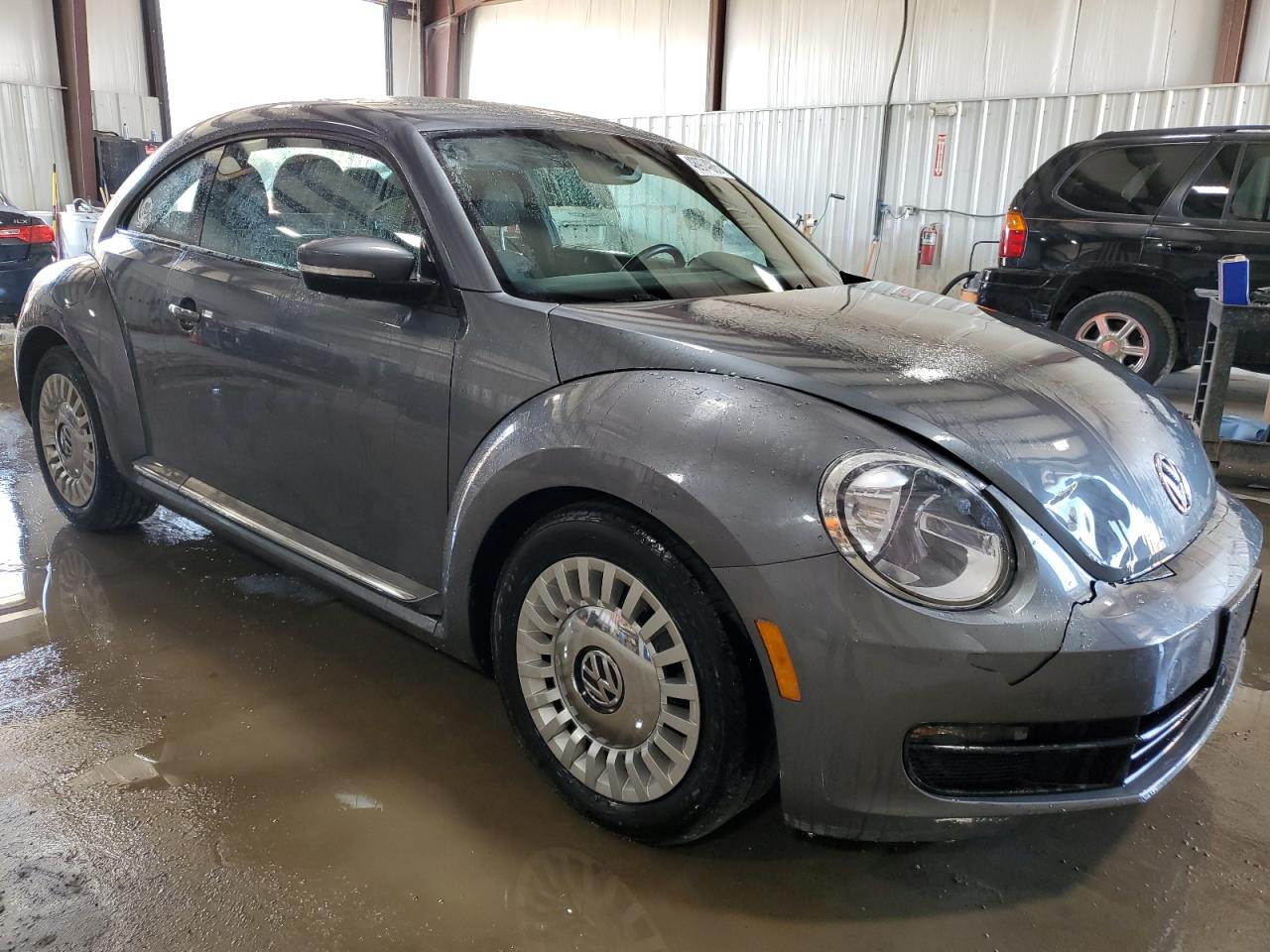 2013 Volkswagen Beetle - Image 4