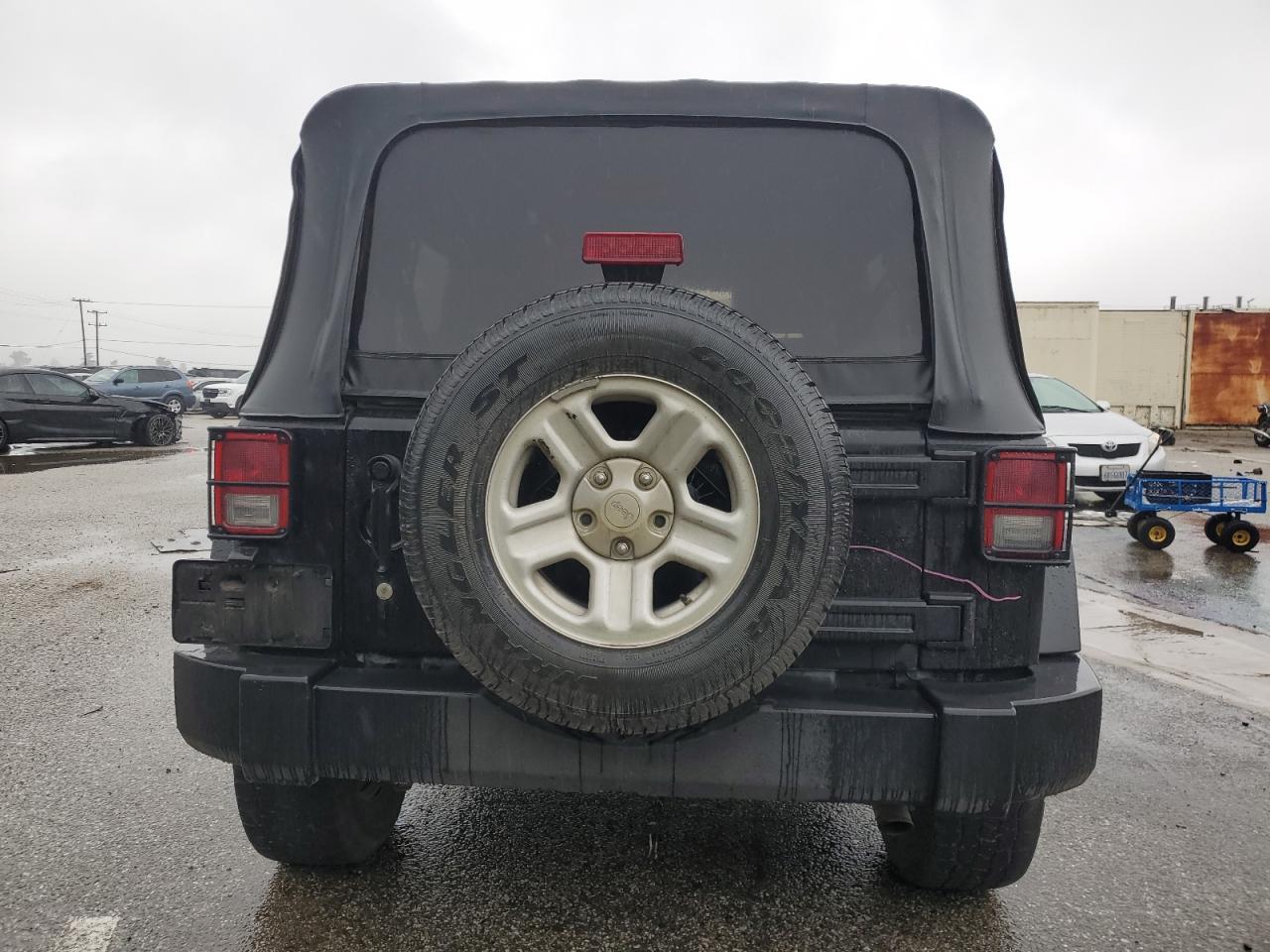 2009 Jeep Wrangler - Image 6