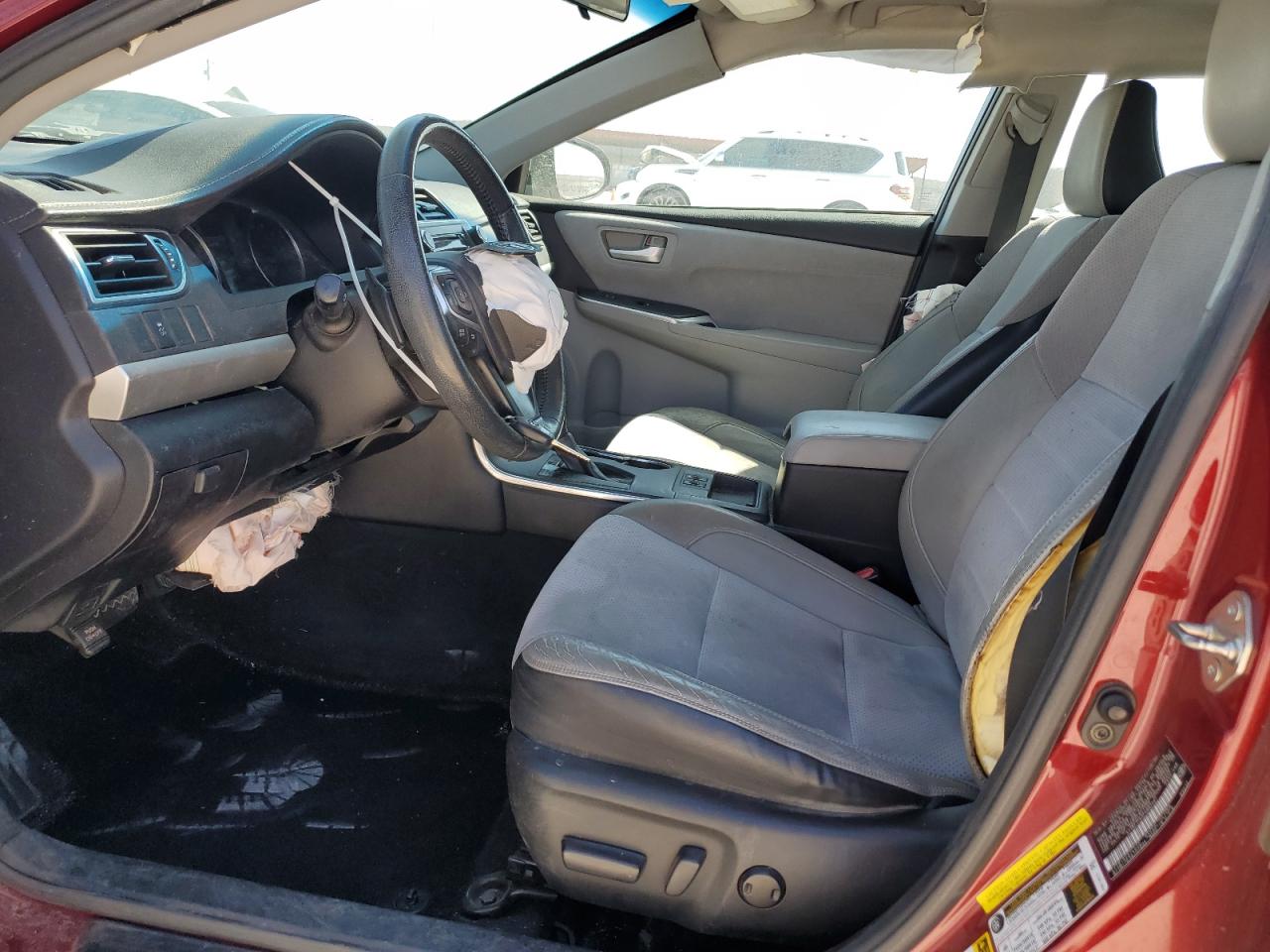 2015 Toyota Camry - Image 7