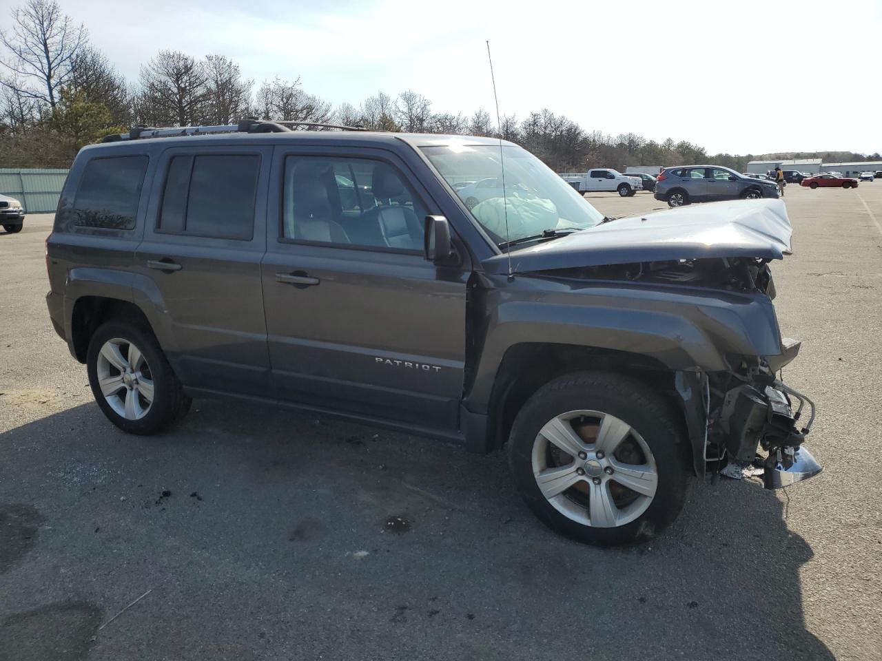2014 Jeep Liberty (Patriot) - Image 4