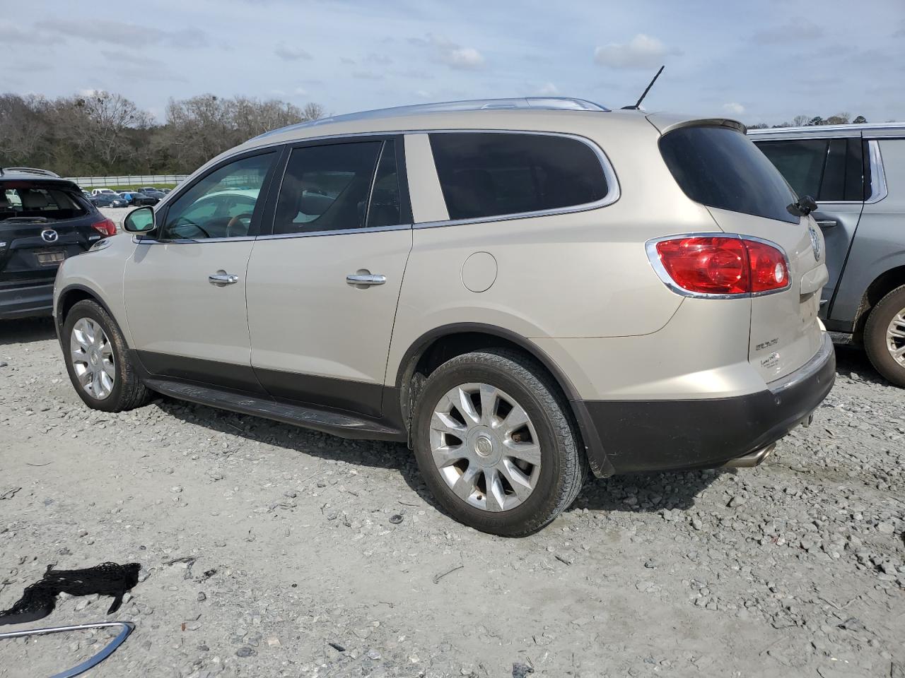 2011 Buick Enclave - Image 2