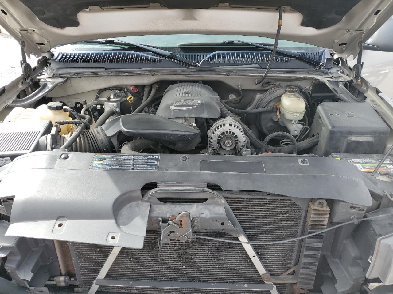 2006 Chevrolet Silverado - Image 11